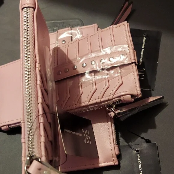 I.N.C Hazel Card case - Picture 4 of 4